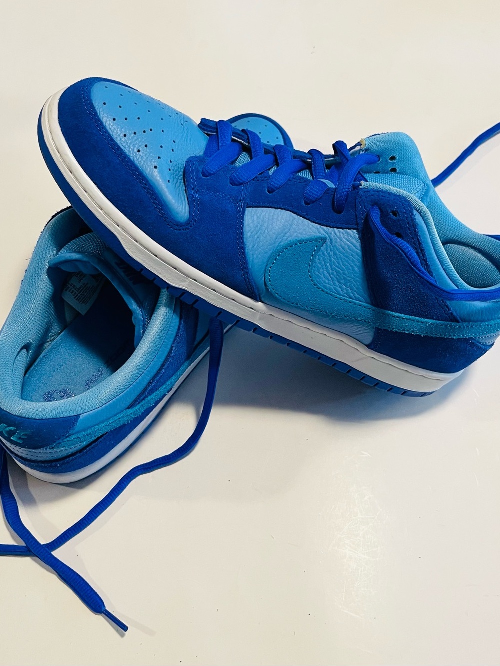 Nike SB Dunk Low Blue Raspberry Men's Sneakers Size 10